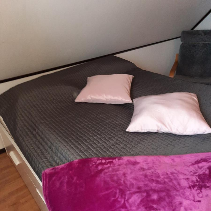 Naturnaera Dubbelrum B&B I Uppsala Ramstalund Exterior foto
